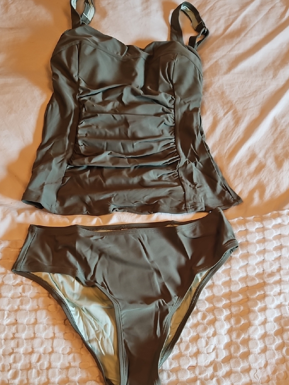 Cupshe Olive Green Ruched Tankini Set
